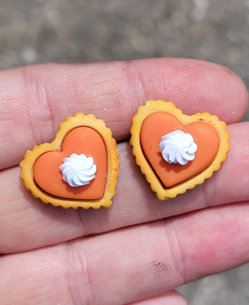 Heart shaped pumpkin pie stud earrings