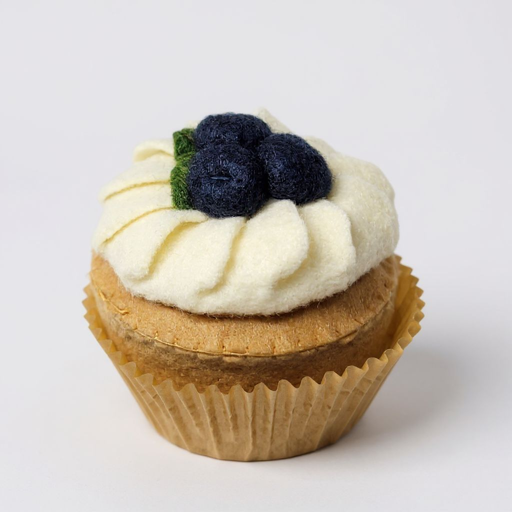 Felt cupcakes