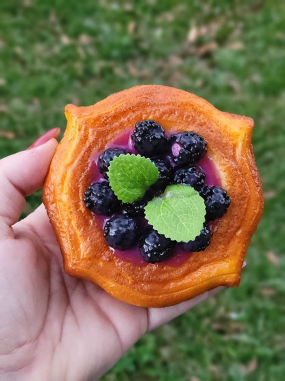 Zero calorie faux seasonal fruit pastry