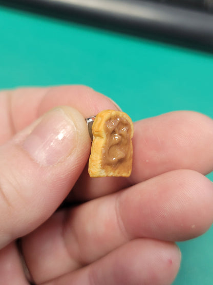 Peanut butter and jelly stud earrings - bread slices
