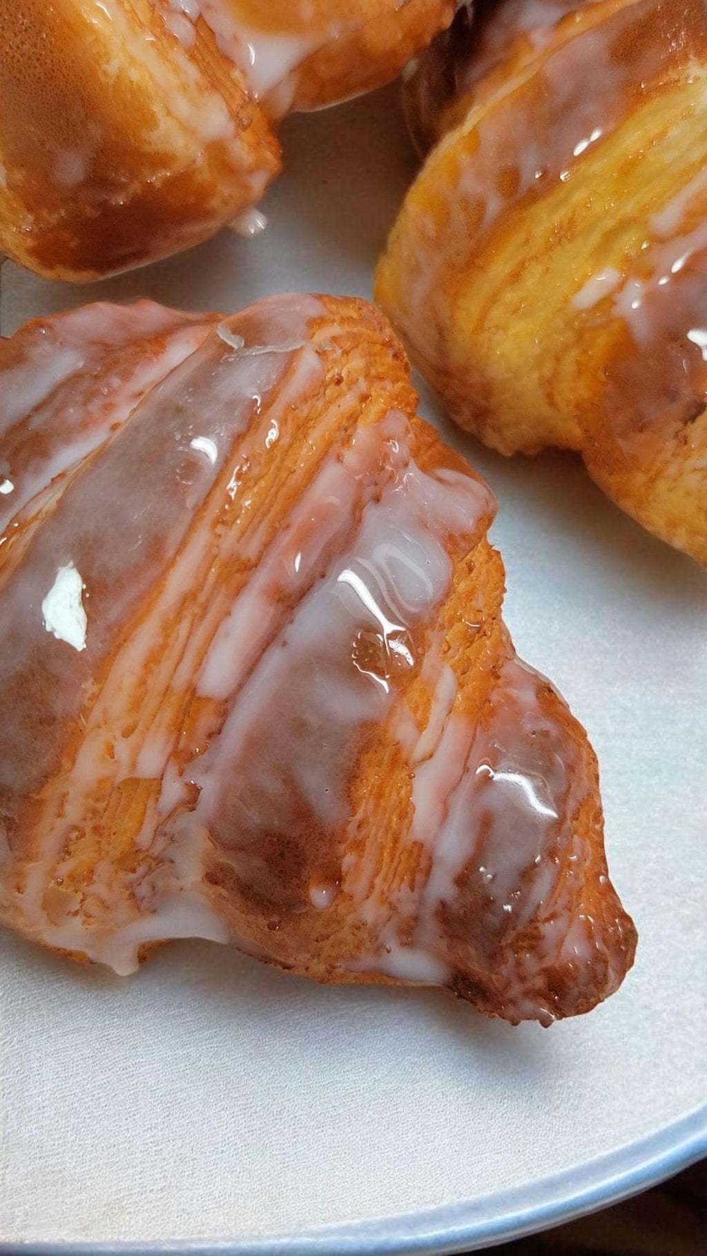 Zero calorie faux glazed croissant - set of 3