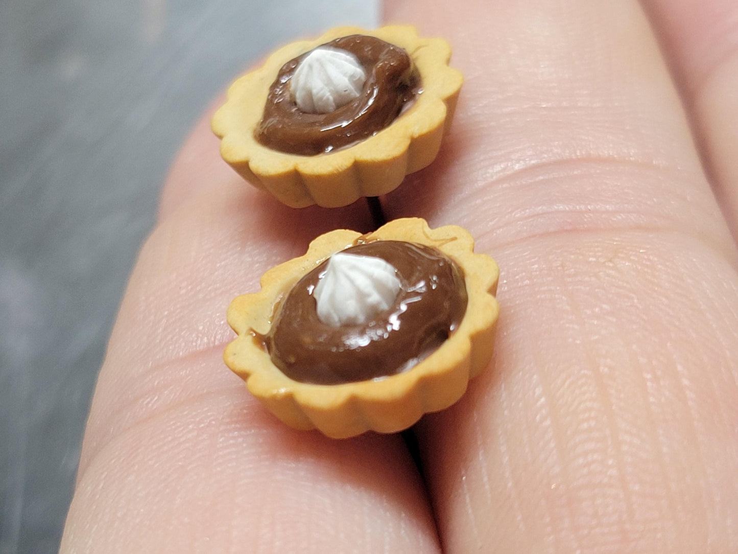 Minature chocolate tart stud earrings