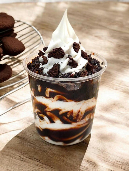 Zero calorie faux hot fudge sundae
