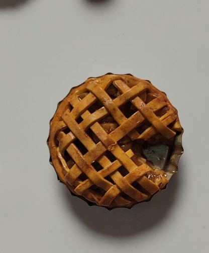 Apple pie fridge magnets