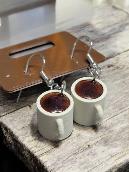 Coffee lovers dangle earrings!