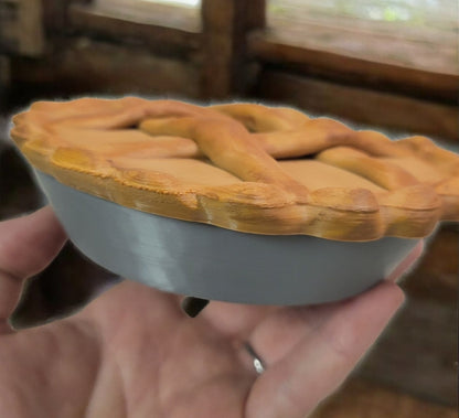 Travel tic tac toe  - pie edition