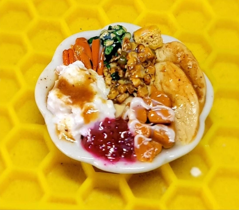 Holiday turkey dinner ring or dollhouse plate option